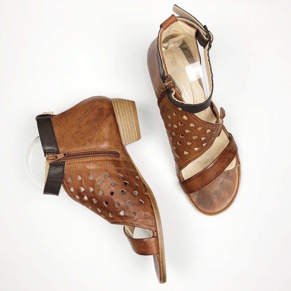 Oasi Shoes - Oasi Private Collections Sandal